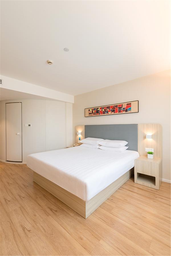 Hanting Hotel Zhongshan  Exterior photo